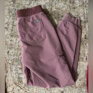 Figs Mauve Scrub Pants